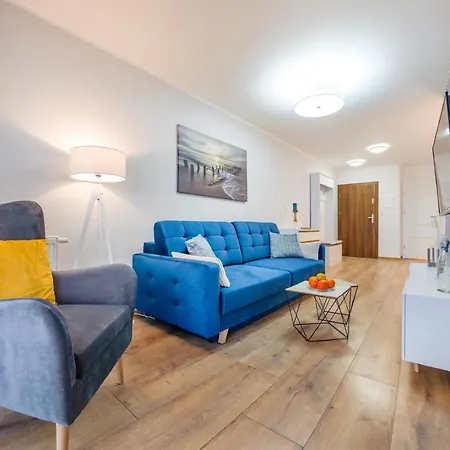 Sun & Snow Z Basenem Apartment Kolobrzeg